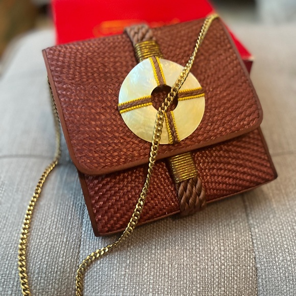 Cora Jacobs Clutch - Picture 2 of 5